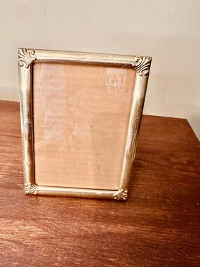 Vintage Classic Gold Decorative Photo Frame - Home Accents